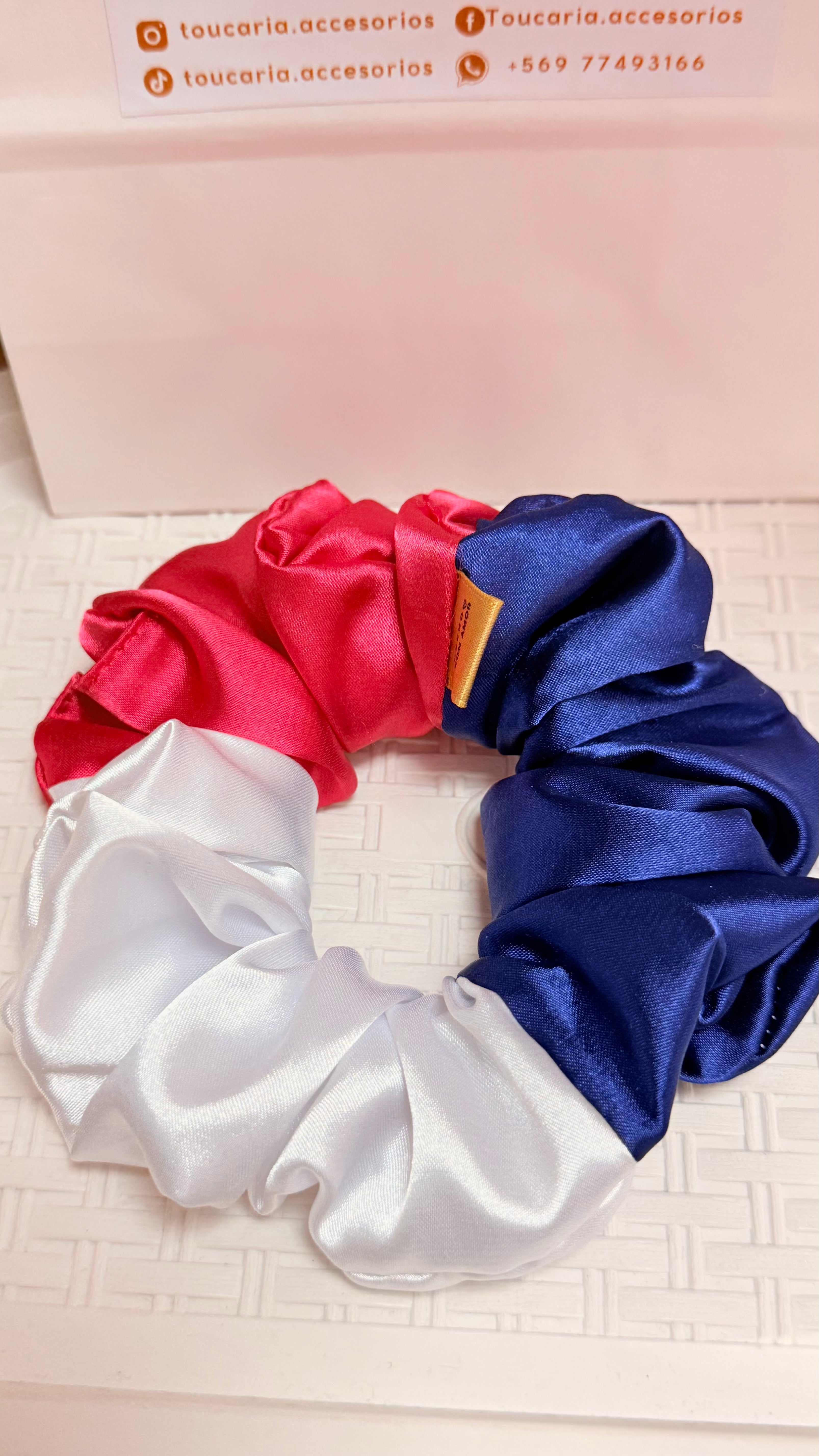 SCRUNCHIE MEDIANO SEDA ELEGANC
